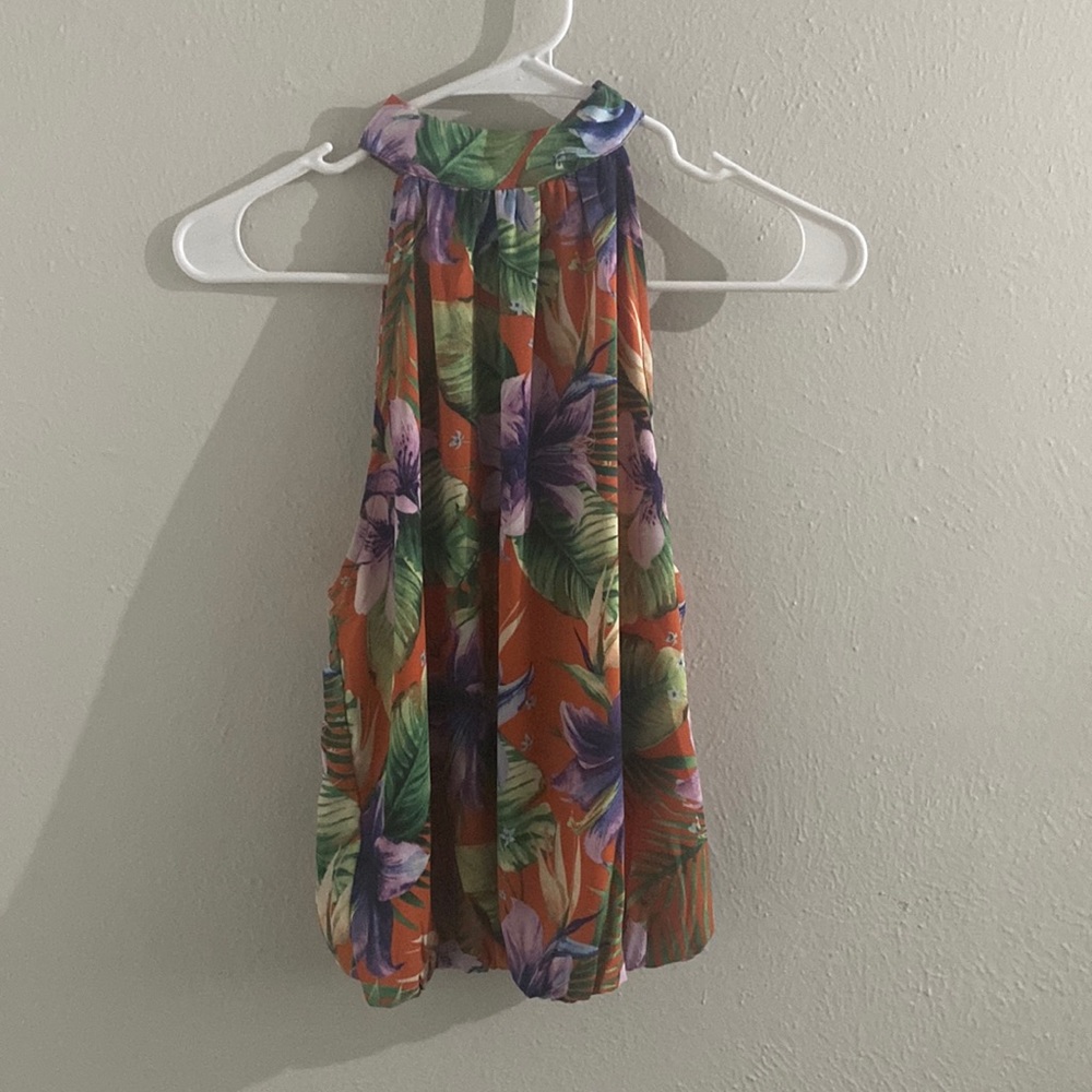 Used top only once in a great condition.